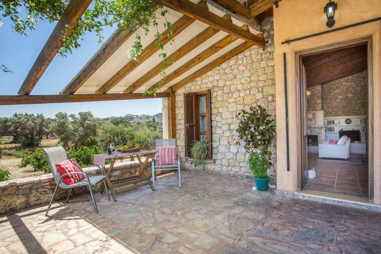 Sunny Countryside Villa - With Private Pool Faliraki Esterno foto