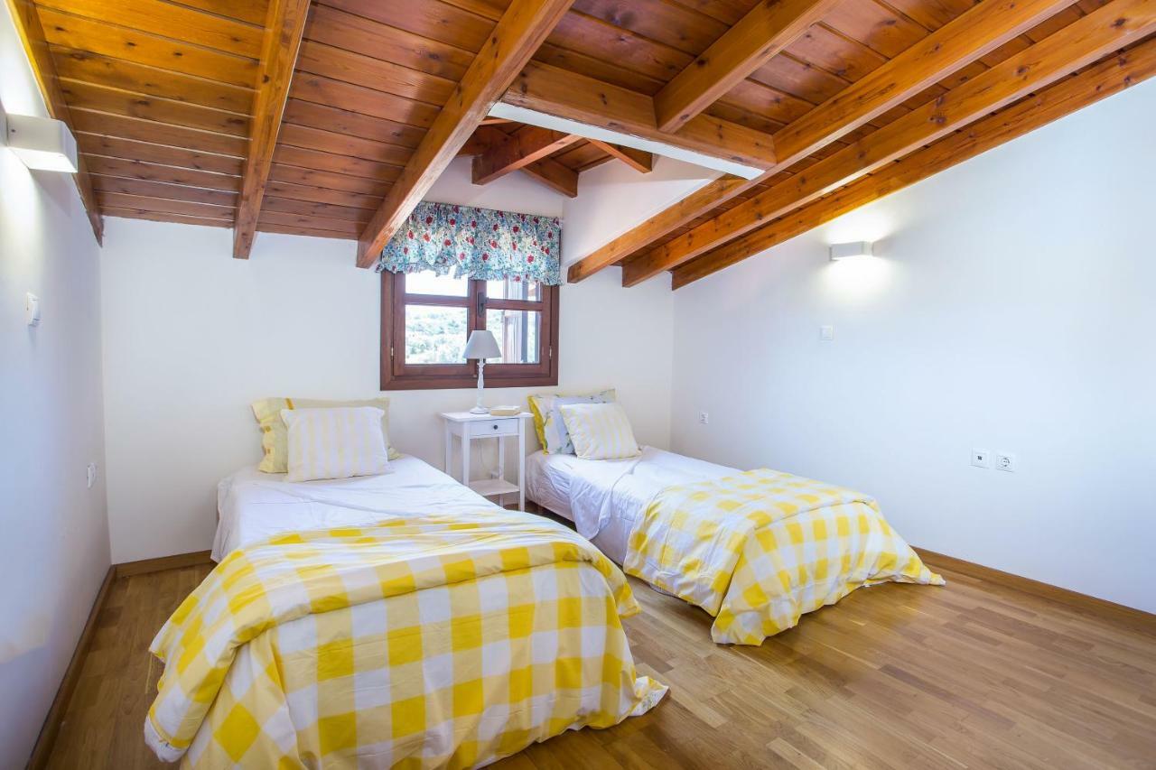 Sunny Countryside Villa - With Private Pool Faliraki Esterno foto