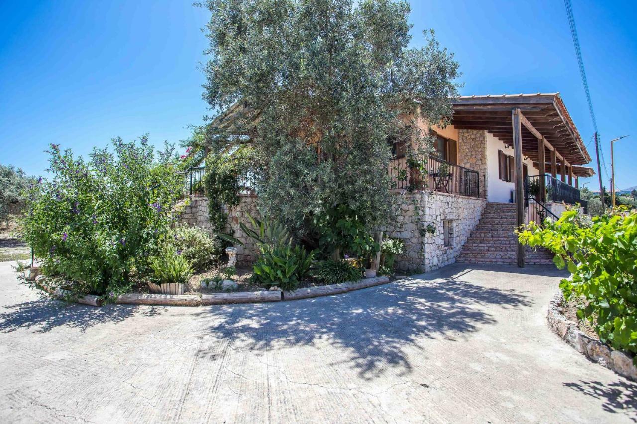 Sunny Countryside Villa - With Private Pool Faliraki Esterno foto