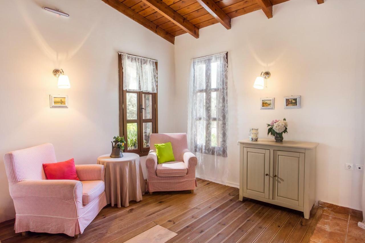 Sunny Countryside Villa - With Private Pool Faliraki Esterno foto